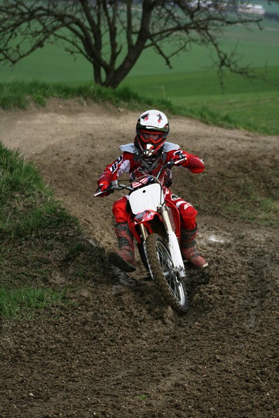 Trénink Racing-RM Rychnovek-Zvole 9.4.08
